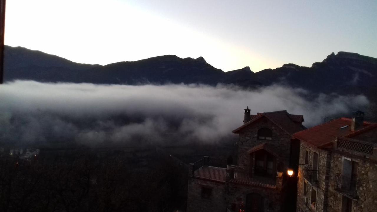 Casa Rural " El Retiro" Laspuna Екстер'єр фото